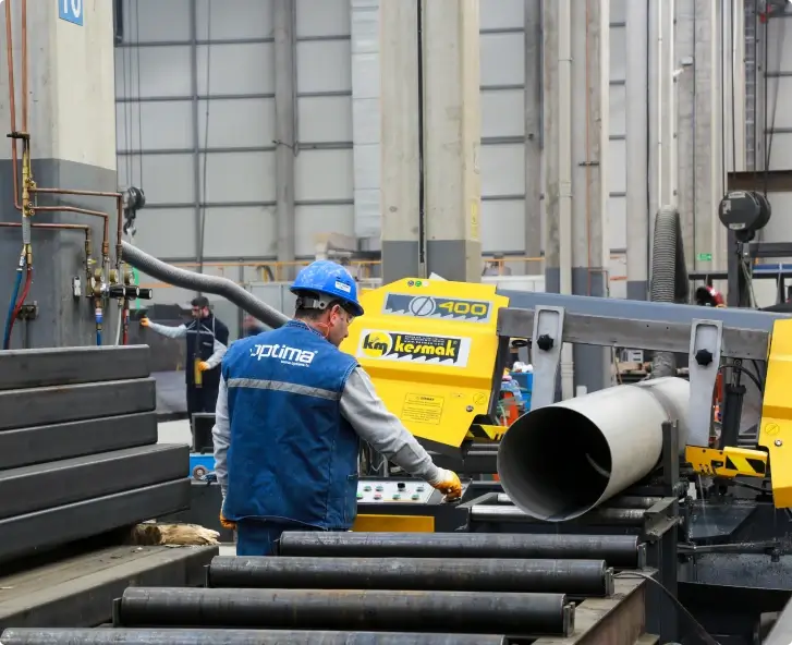 О компании Optima