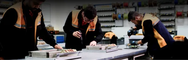 Поддерживать